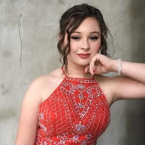 Meet your Posher, Vicki